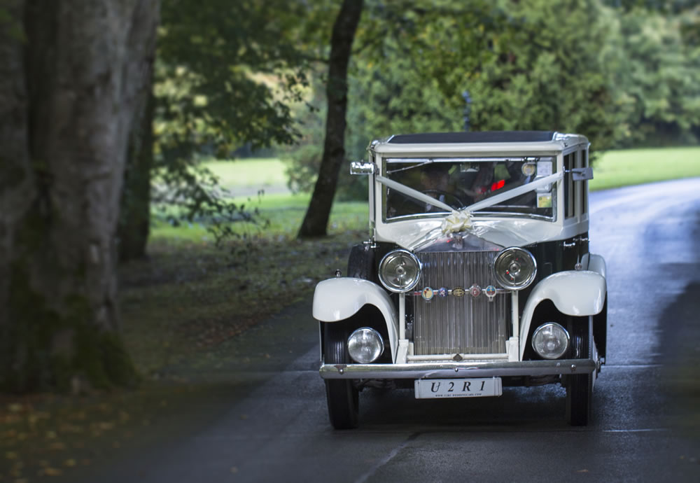 Vintage Wedding Car Hire - Our Vintage Rolls Royce on the way to a wedding